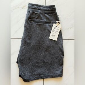 Vuori Men’s Ponto Shorts Charcoal Heather Small